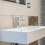 Pantheon116 *